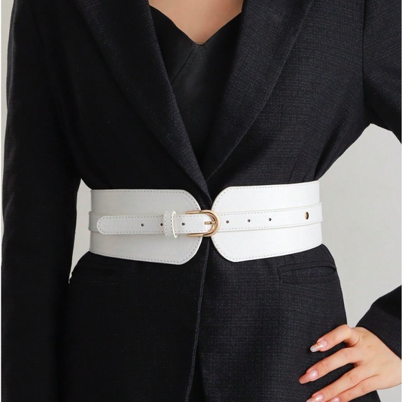 Rouge! Accessories - PU Wide White Belt Gold Tone Buckle